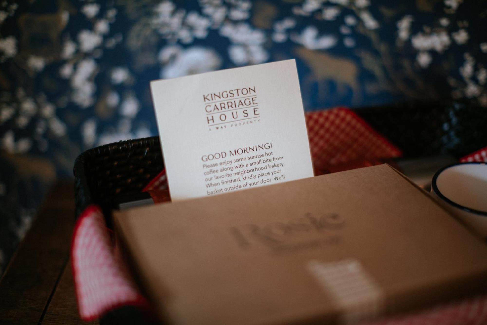 Bed and Breakfast Kingston Carriage House Екстер'єр фото