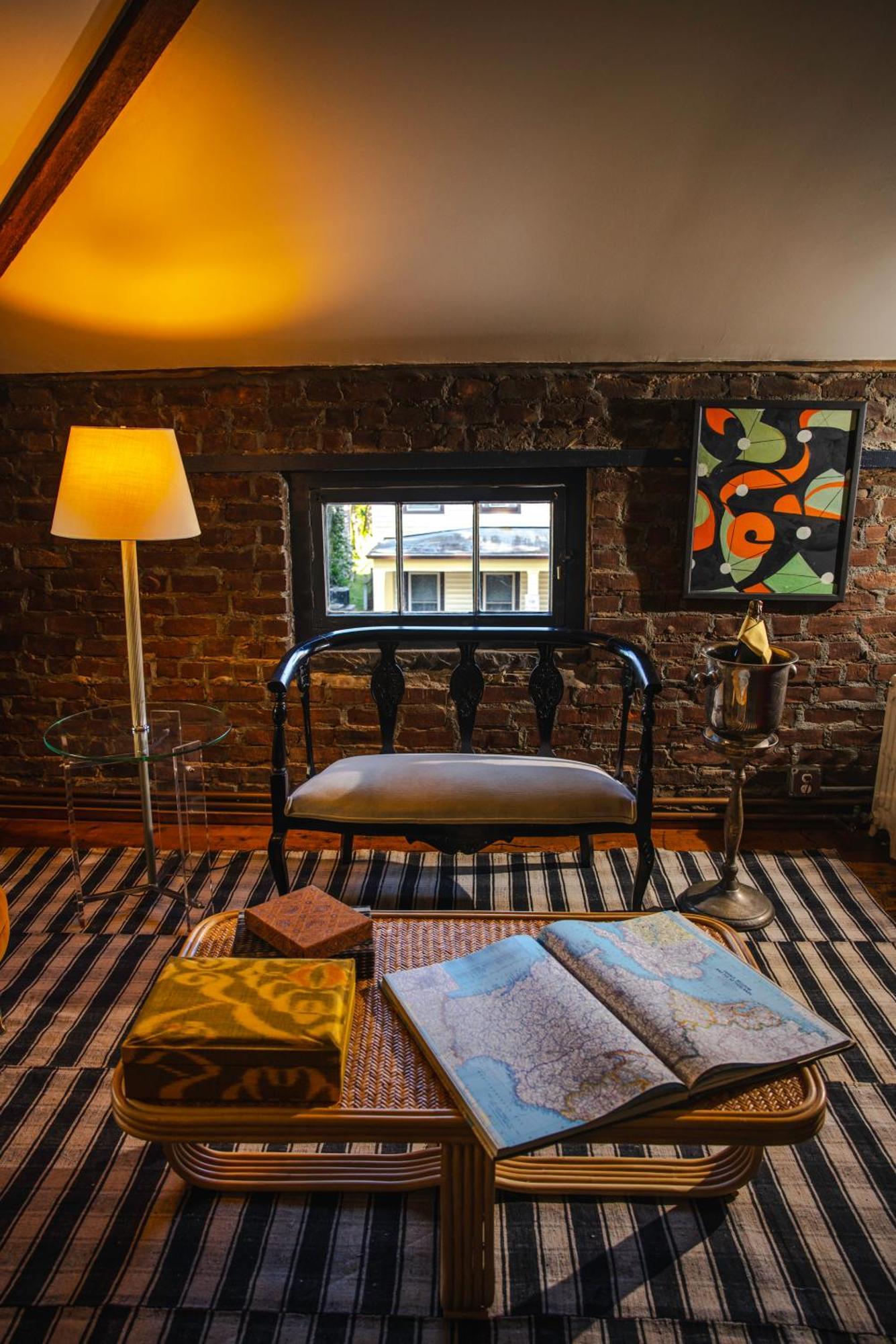 Bed and Breakfast Kingston Carriage House Екстер'єр фото