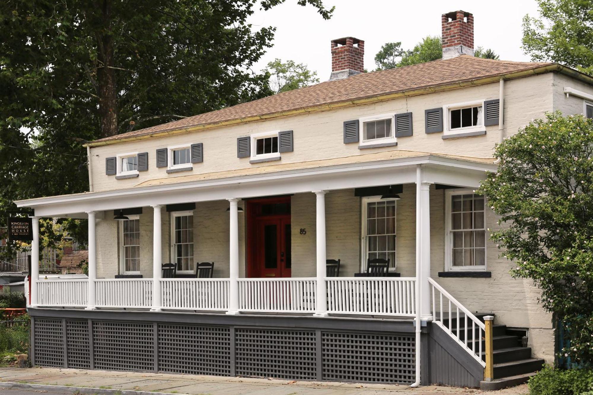 Bed and Breakfast Kingston Carriage House Екстер'єр фото